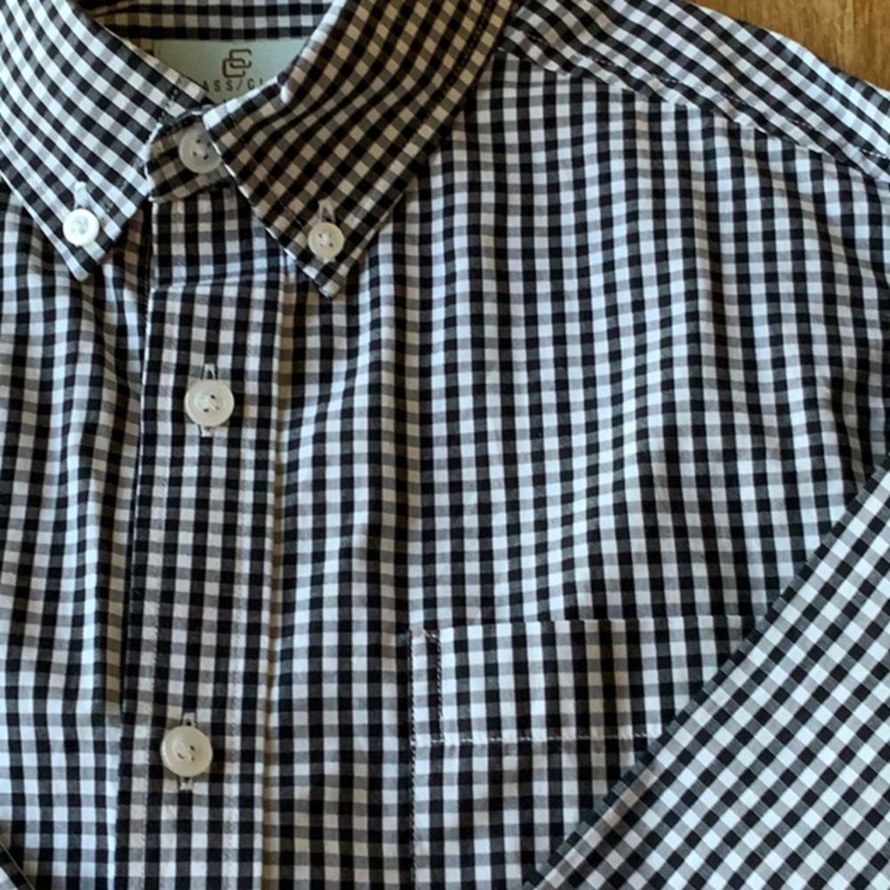Dillard’s Class Club Checked Button Down Shirt